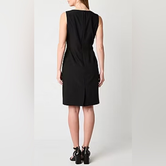 Le Suit Sleeveless Sheath Dress - Picture 2 of 10